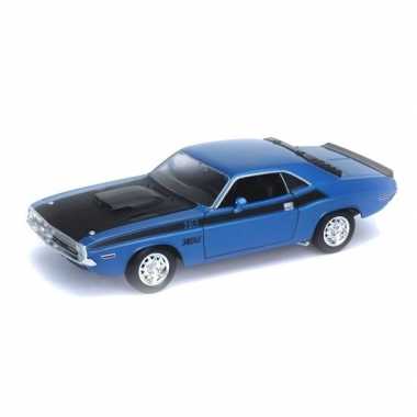 Speelgoedauto dodge challenger 1970 blauw 1:34 prijs