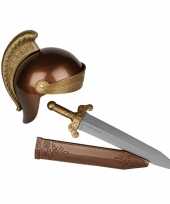 Vergelijk luxe romeinse helm goud met zwaard prijs